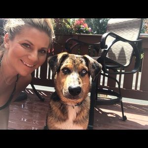 Meet your Posher, Lauren